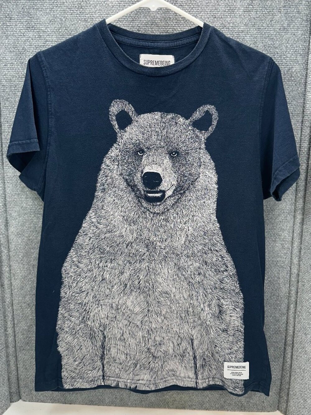 Supremebeing Mont Bear Tee Mens S Navy Grizzly Bear Graphic T Shirt UO Cotton